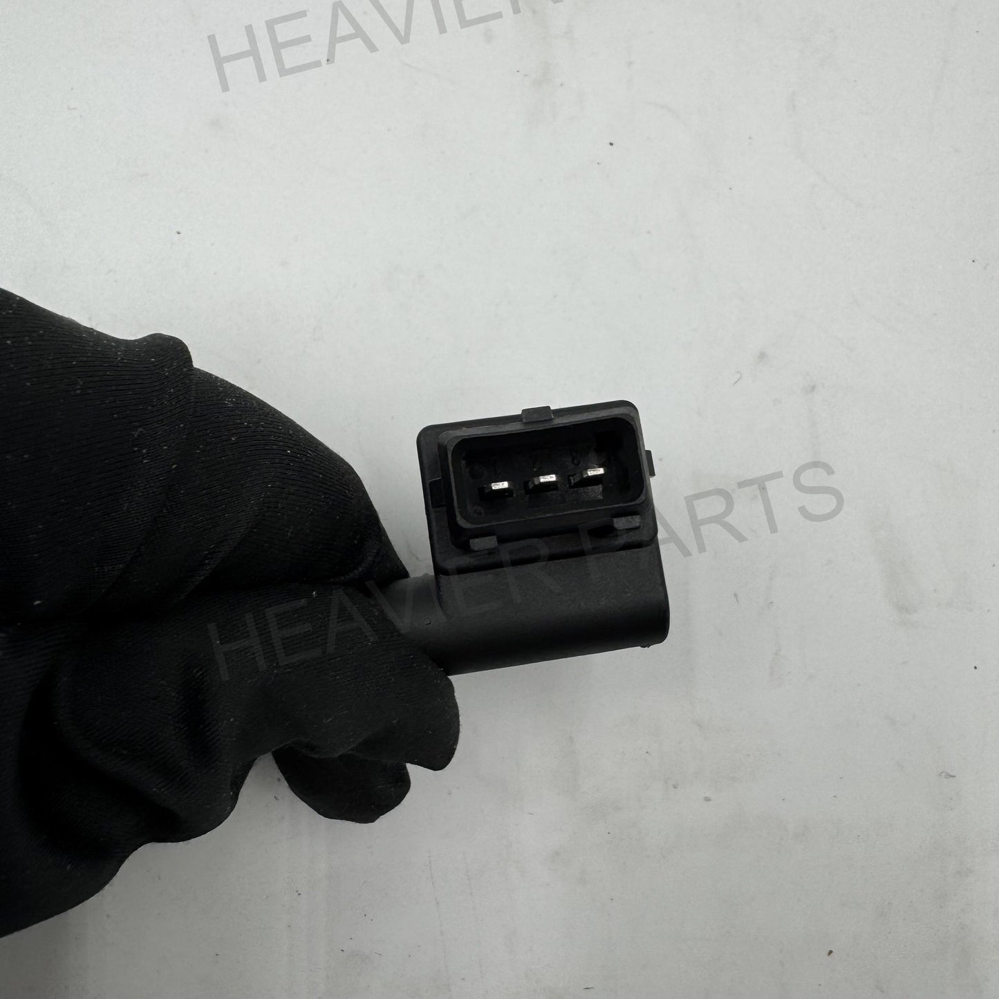 20459016 Volvo TACHOMETER CRANKSHAFT SPEED SENSOR