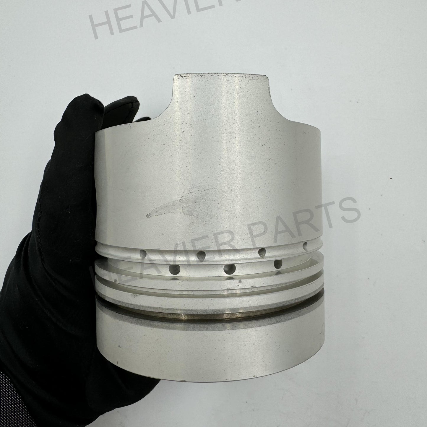 1121112401 PISTON