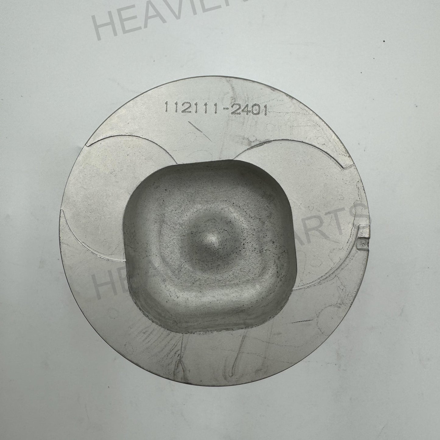 1121112401 PISTON