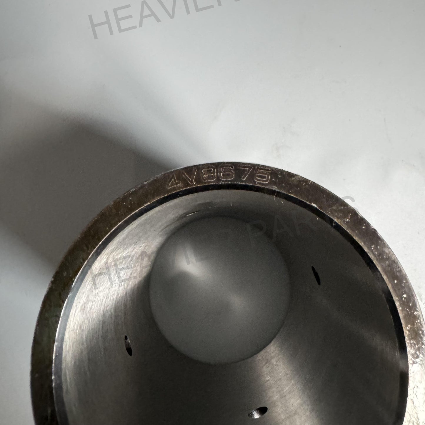 4V8675 Caterpillar BUSHING