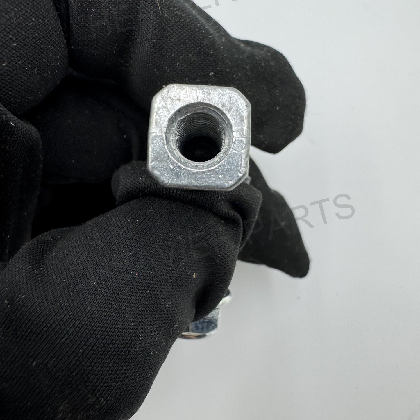 8T4765 Caterpillar ROD END