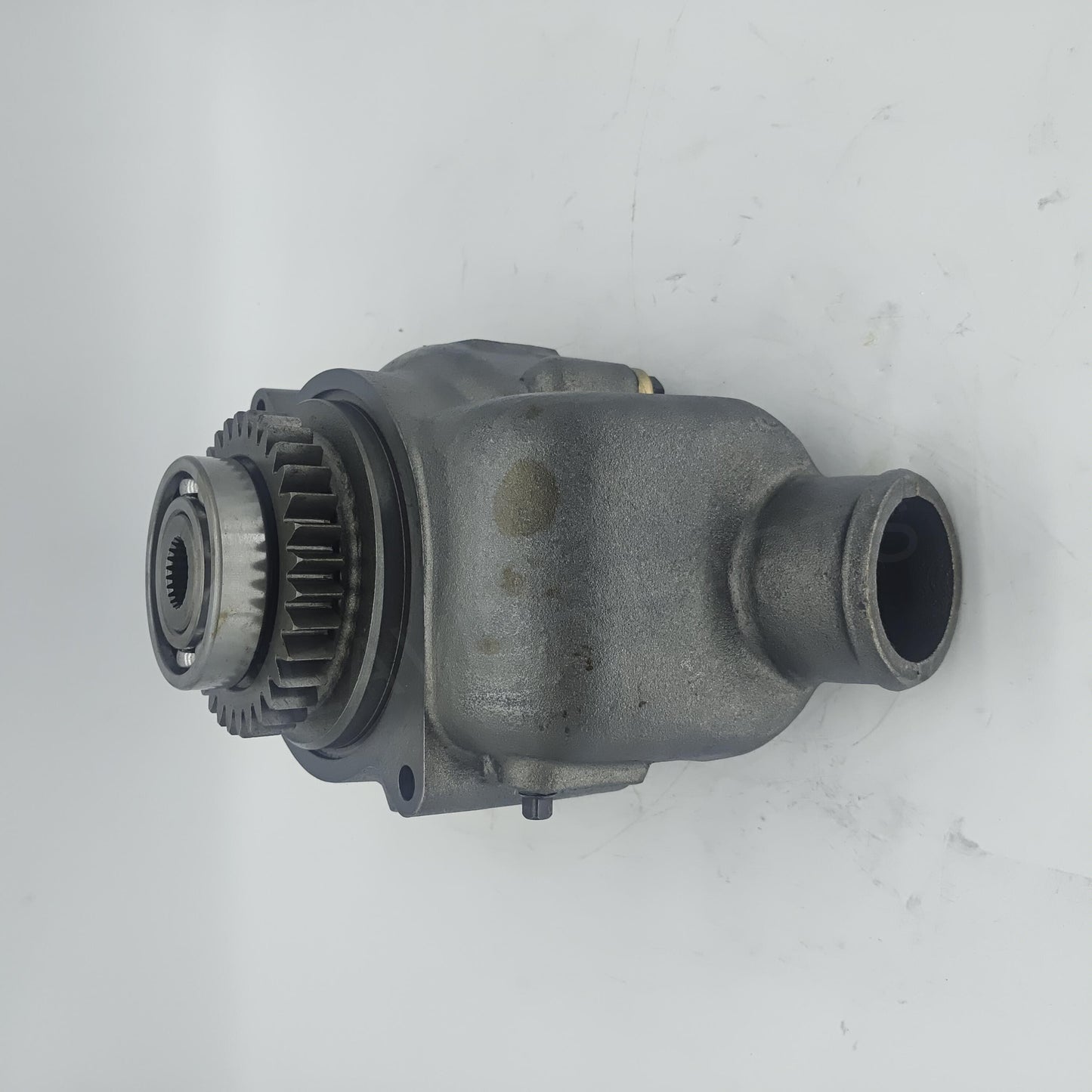 1727760 Caterpillar WATER PUMP