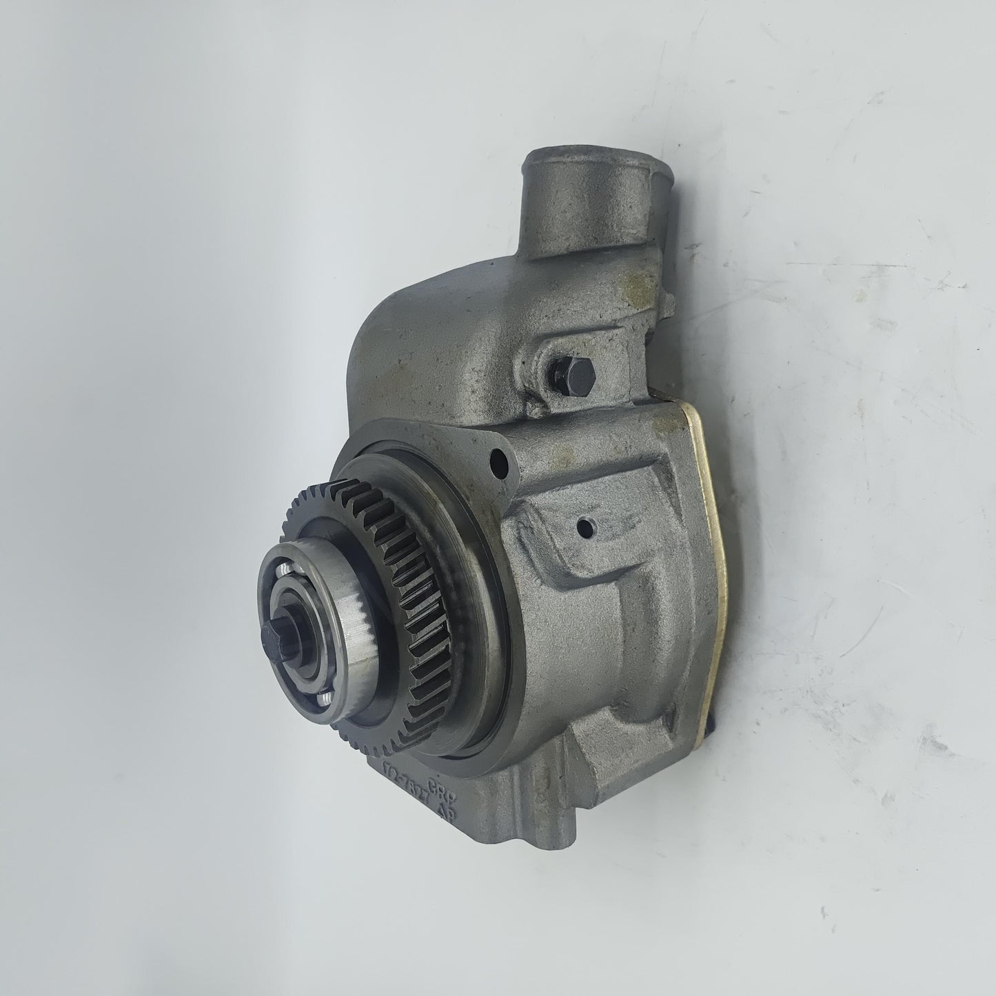 1727767 Caterpillar WATER PUMP