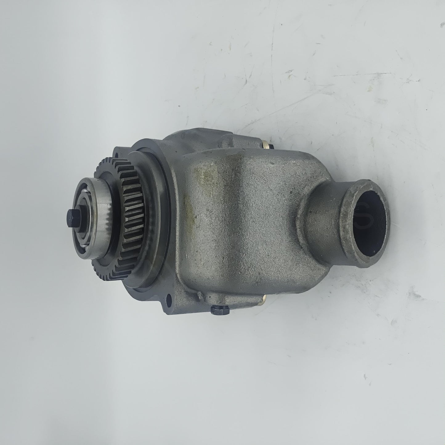 1727767 Caterpillar WATER PUMP