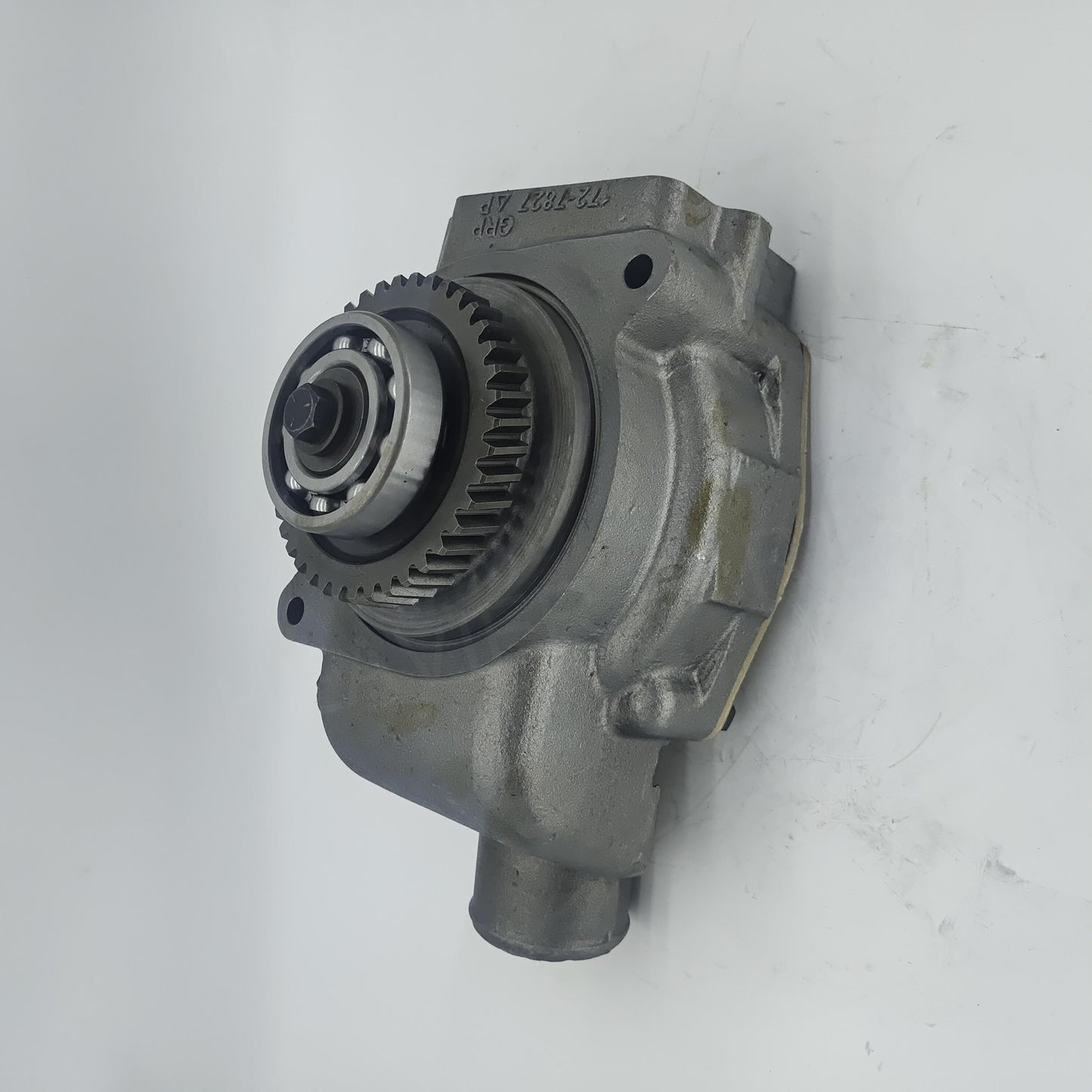 1727767 Caterpillar WATER PUMP