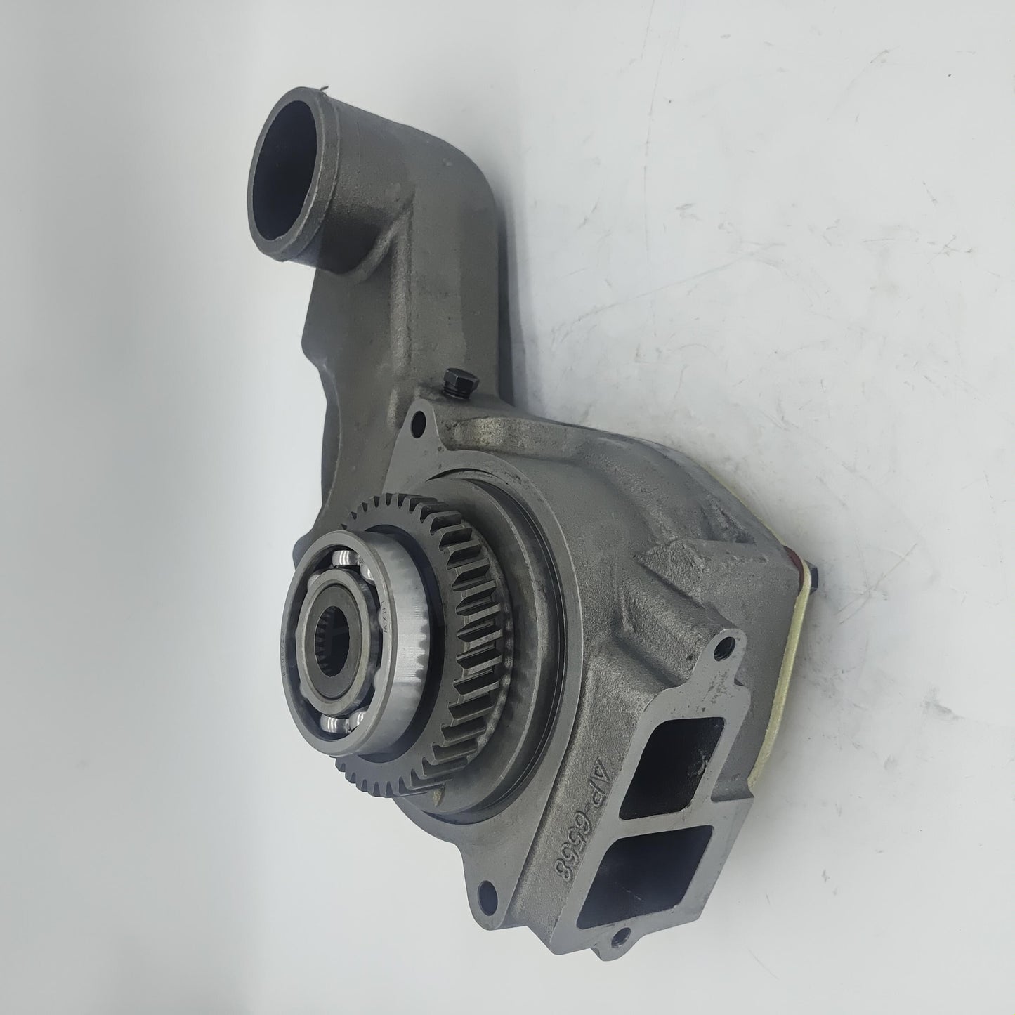 1727772 Caterpillar WATER PUMP