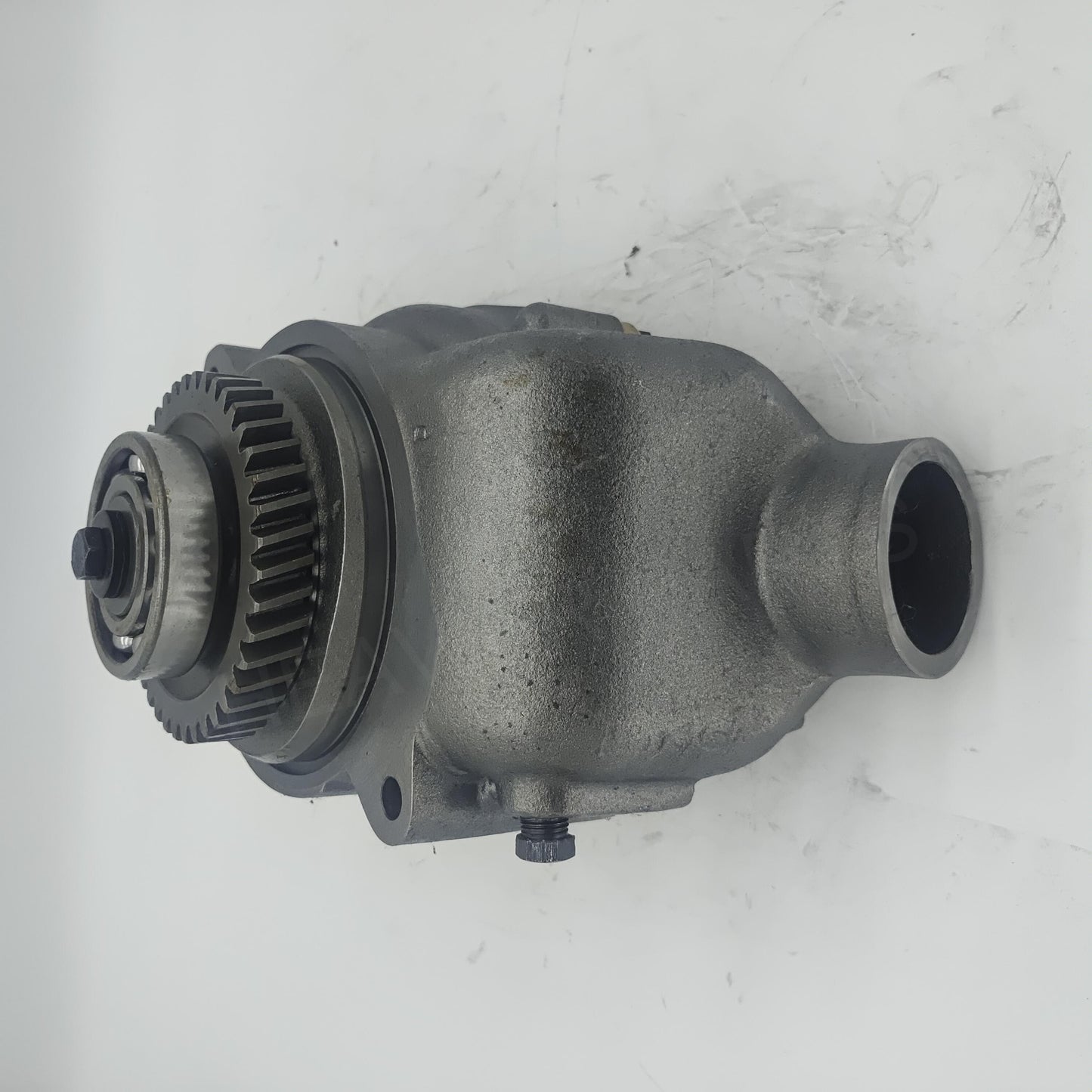 1727776 Caterpillar WATER PUMP