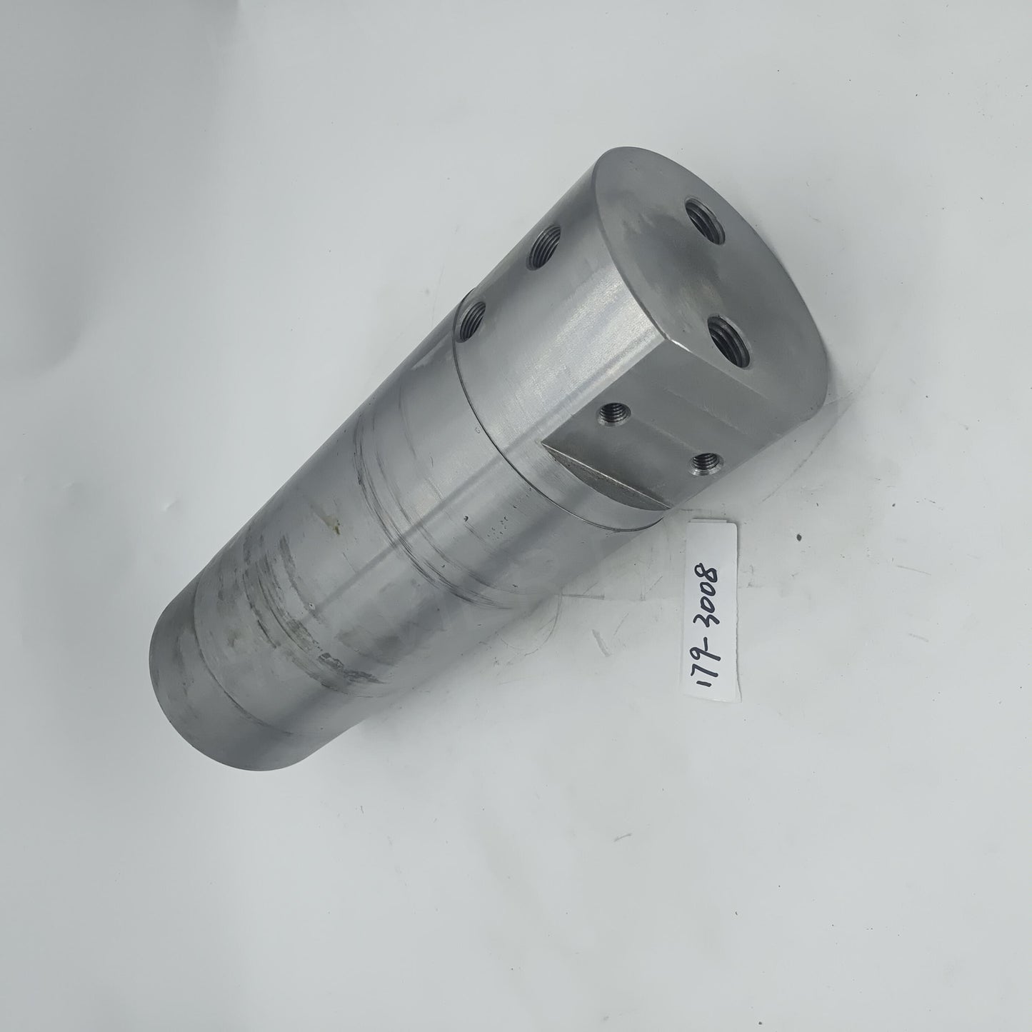 1793008 Caterpillar CYLINDER