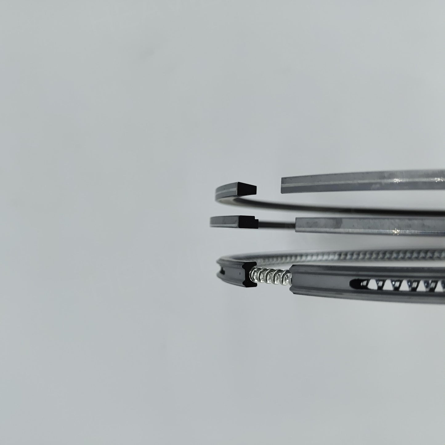 20042 mitsubishi PISTON RING