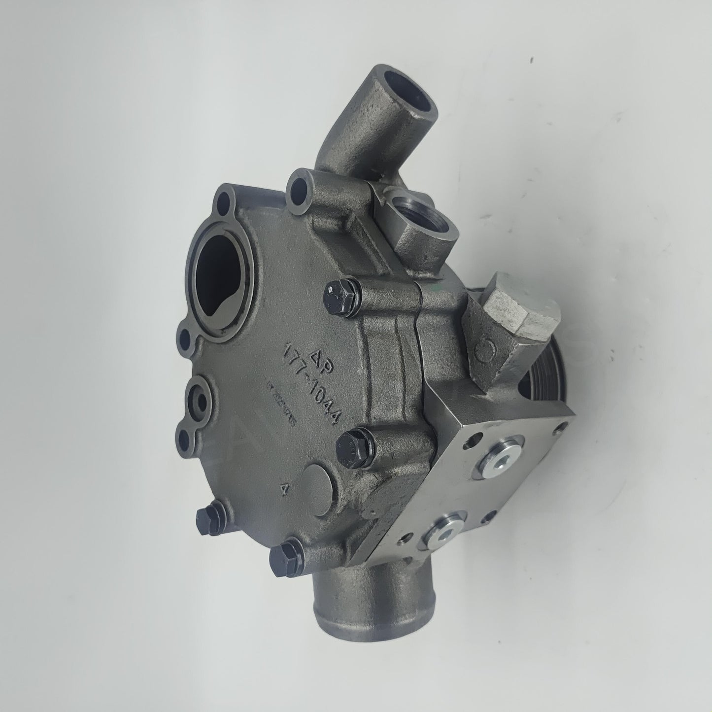 2027676 Caterpillar WATER PUMP