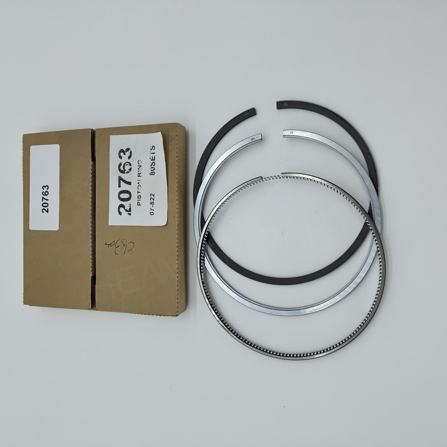 20763 mitsubishi PISTON RING