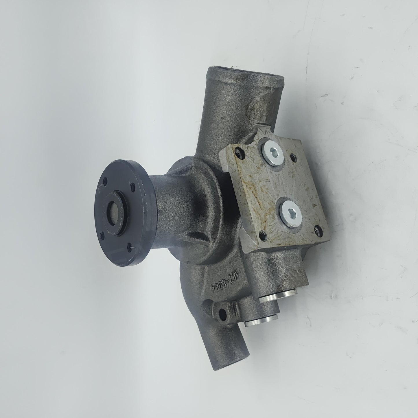 2109097 Caterpillar WATER PUMP