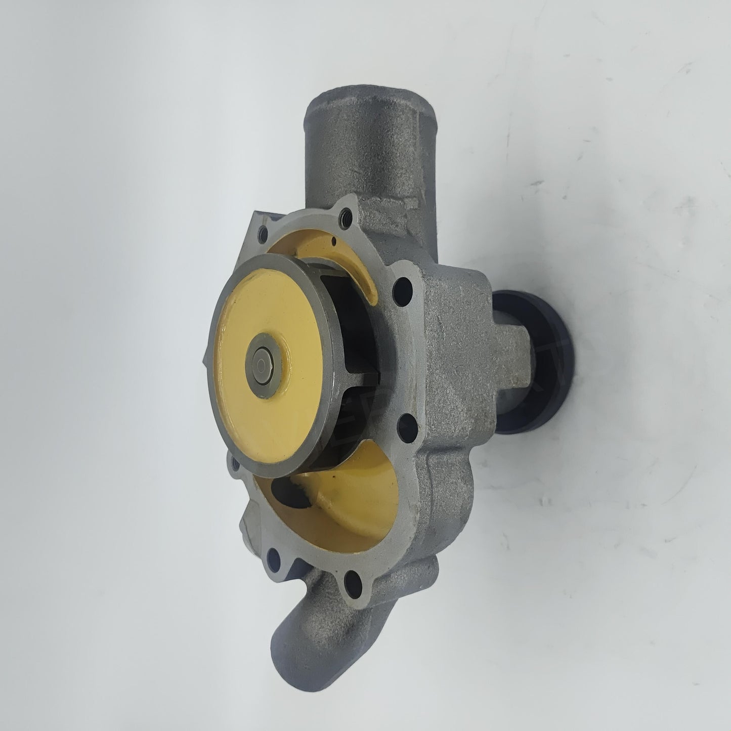 2109097 Caterpillar WATER PUMP