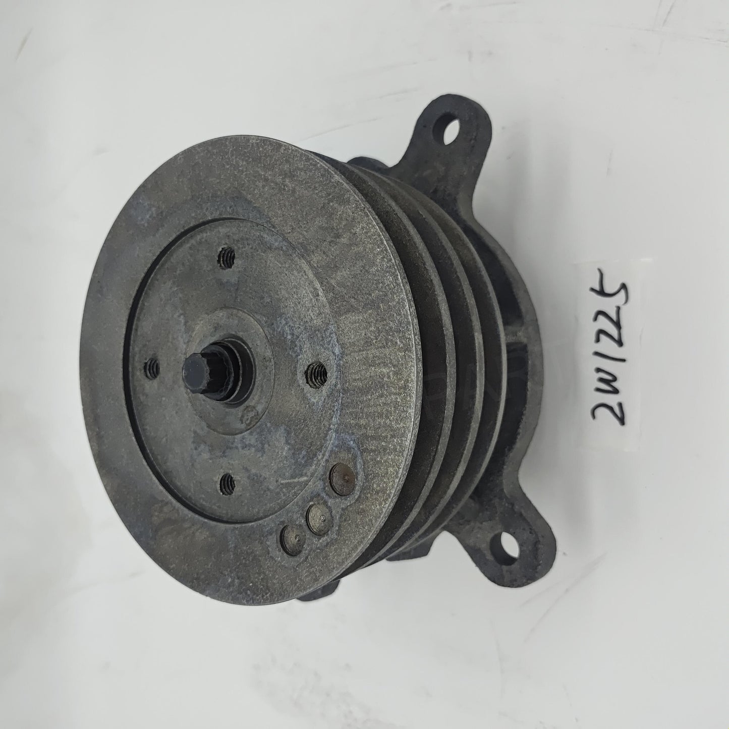 2W1225 Caterpillar WATER PUMP