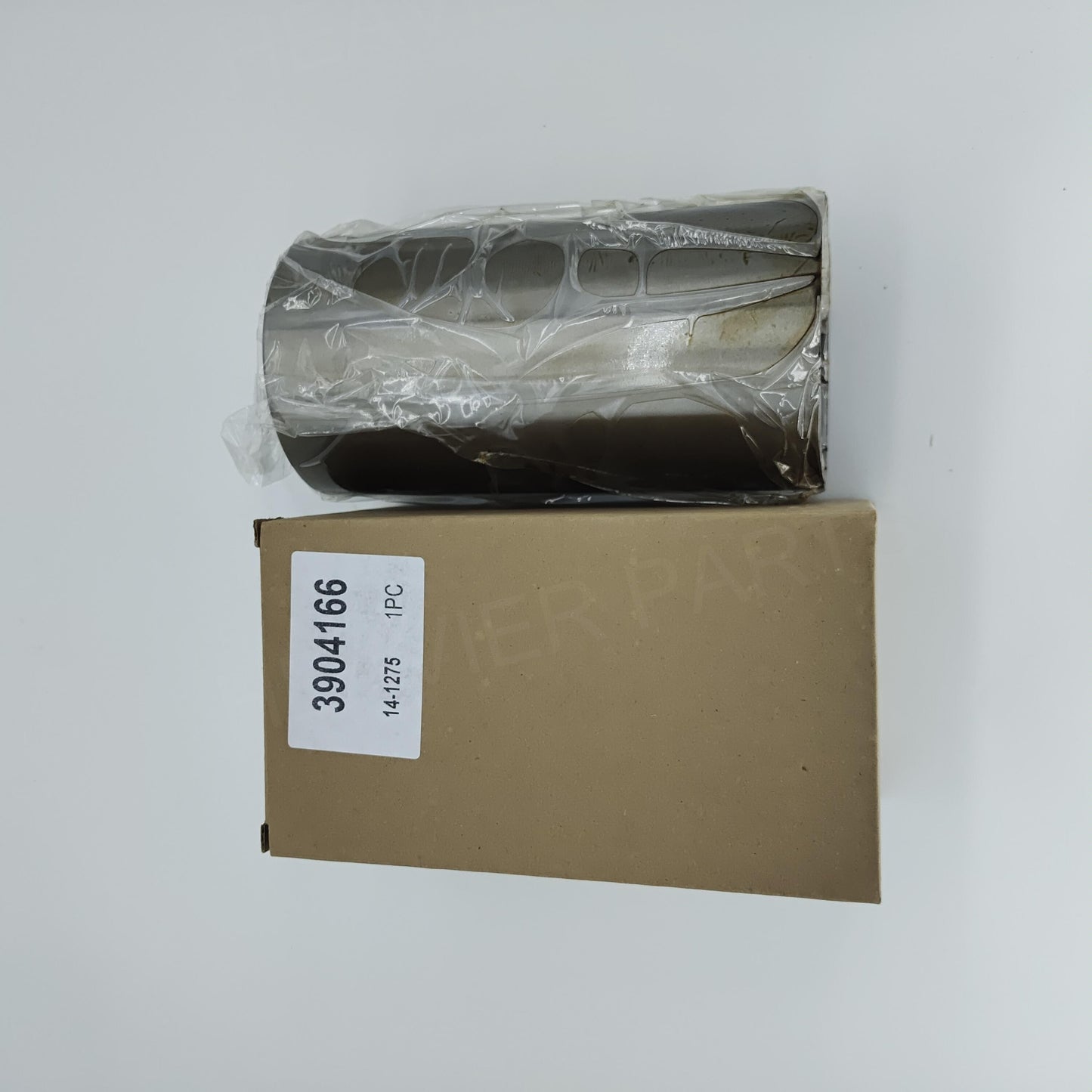 3904166 Cummins CYLINDER LINER