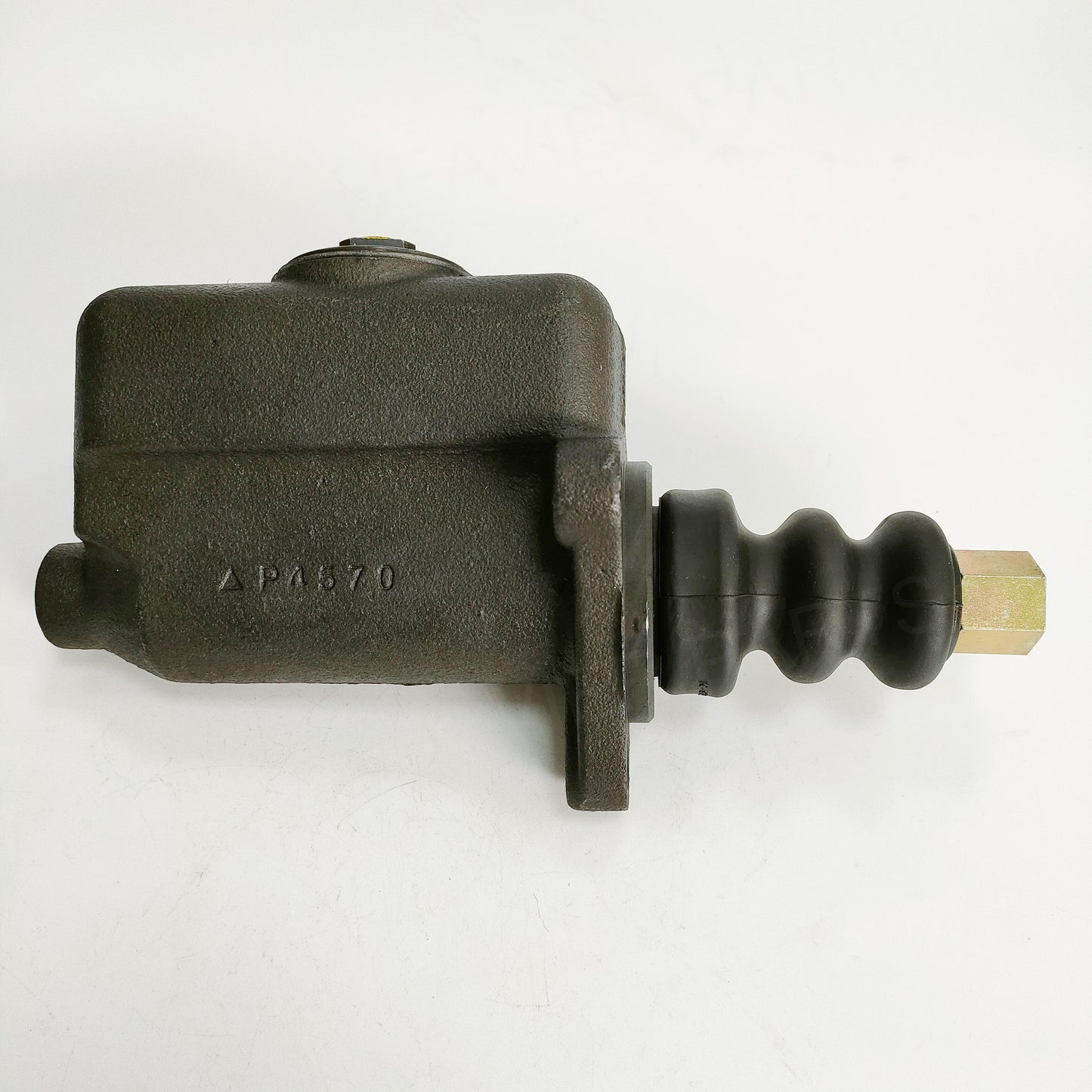 9K1591 Caterpillar master cylinder
