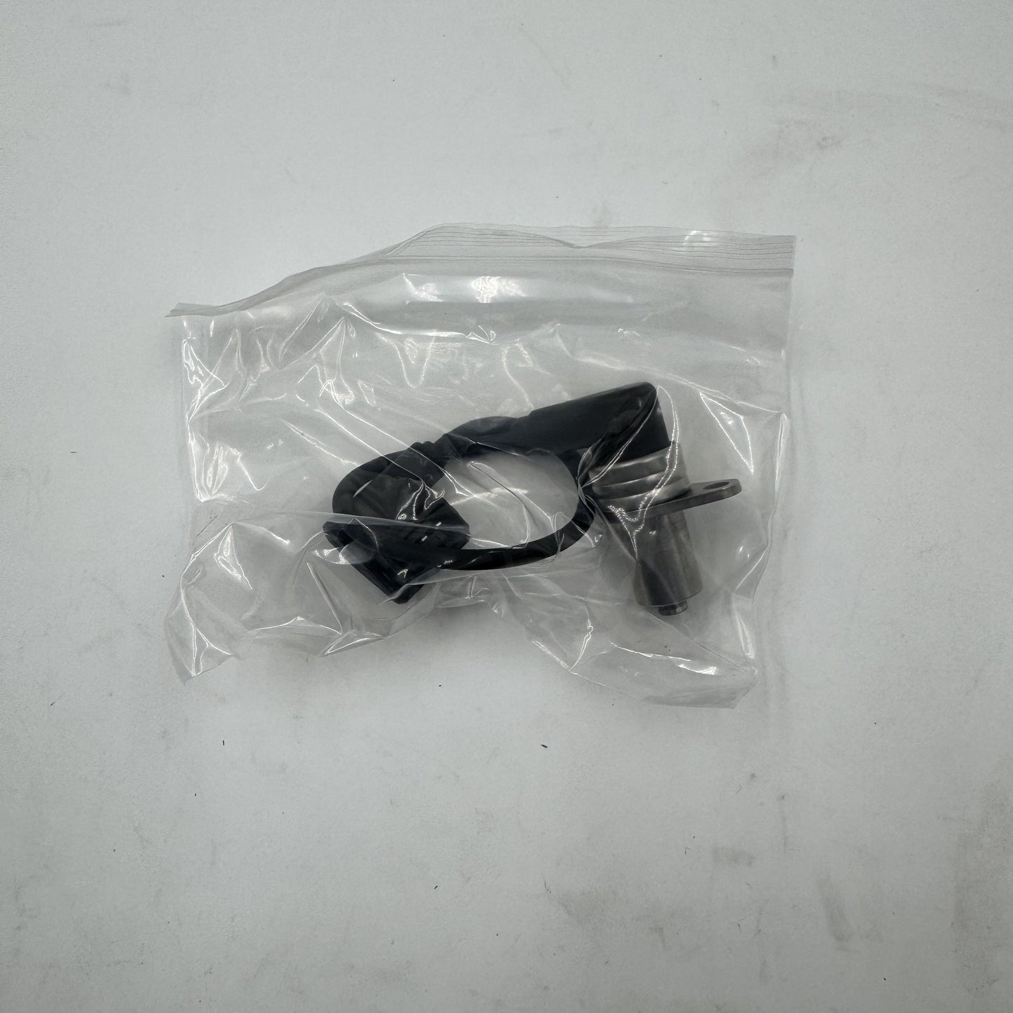 20459016 Volvo TACHOMETER CRANKSHAFT SPEED SENSOR