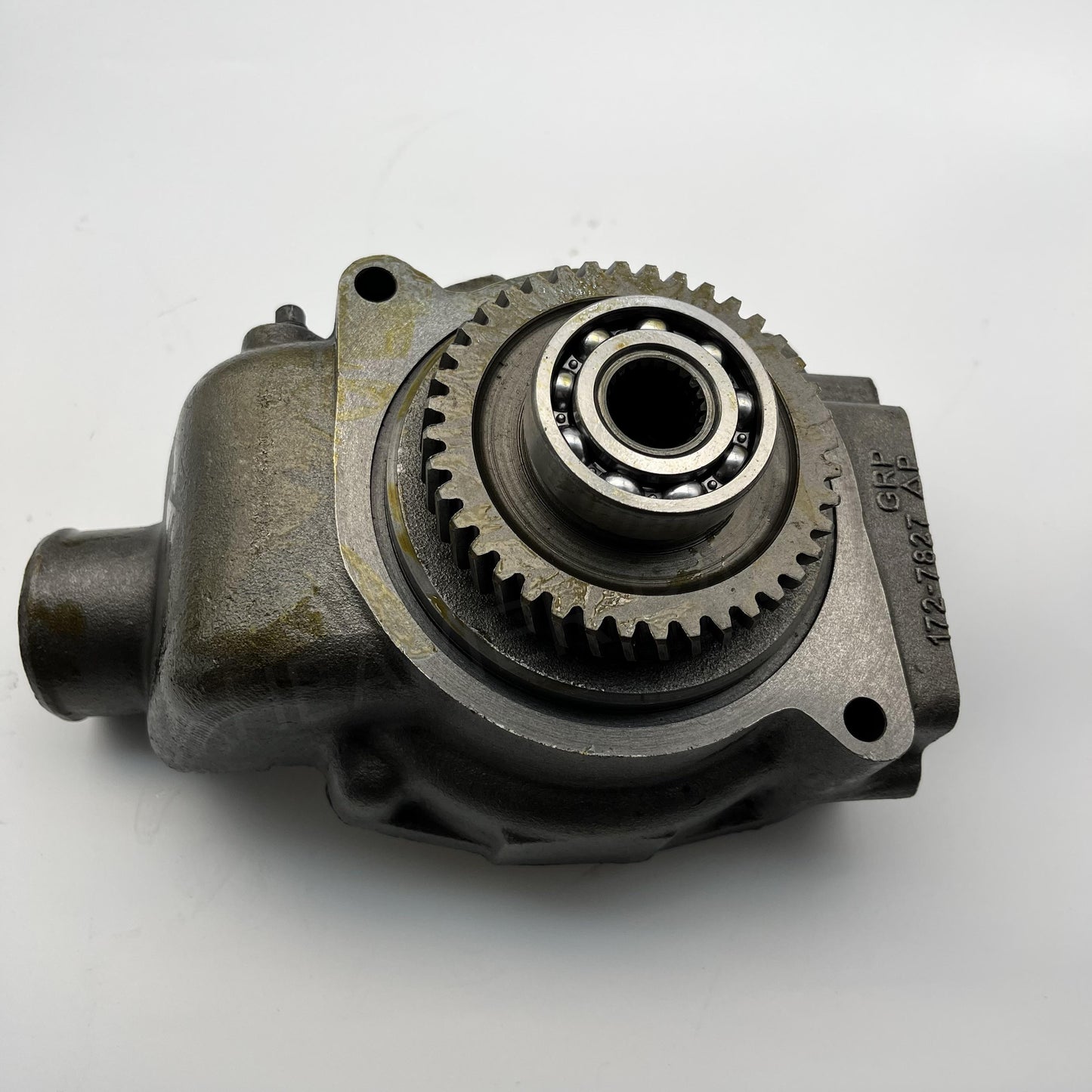 1727764 Caterpillar WATER PUMP
