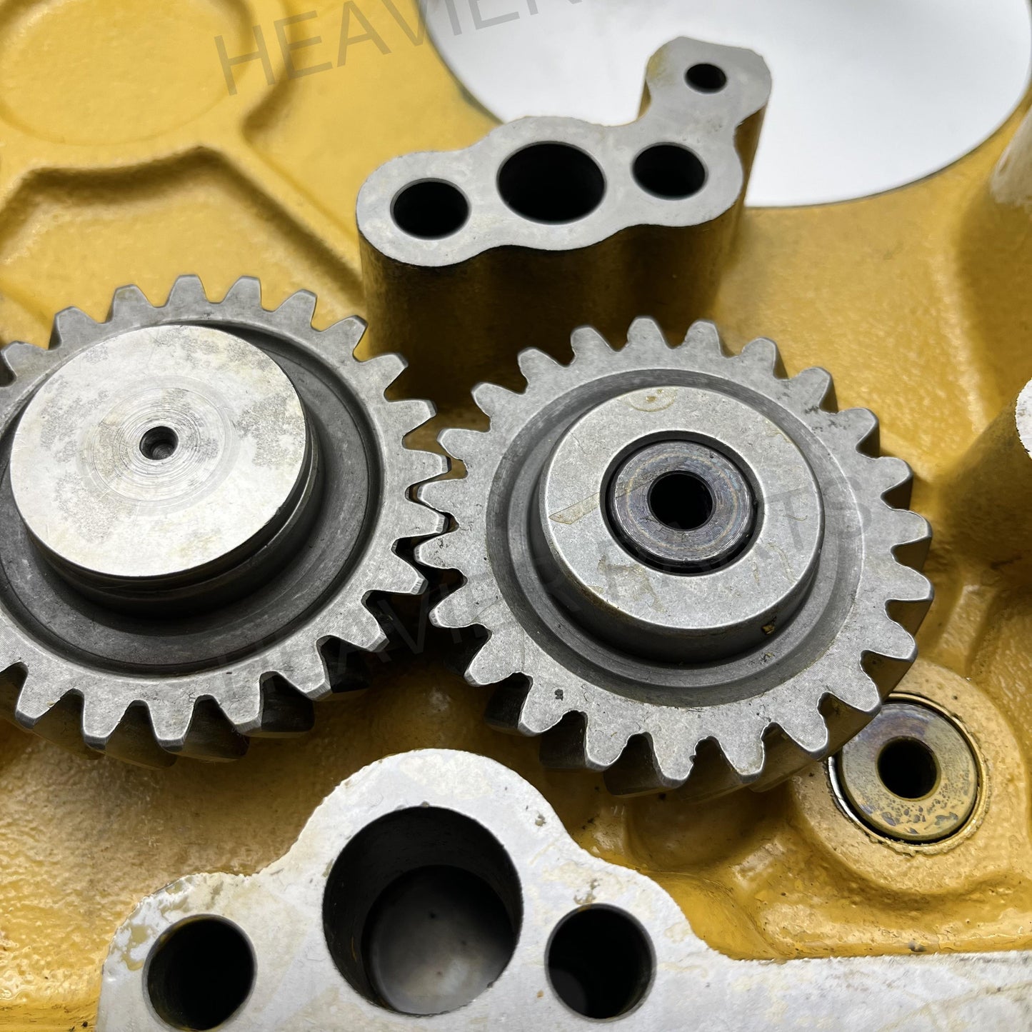 5I7948 Caterpillar LUBE OIL PUMP