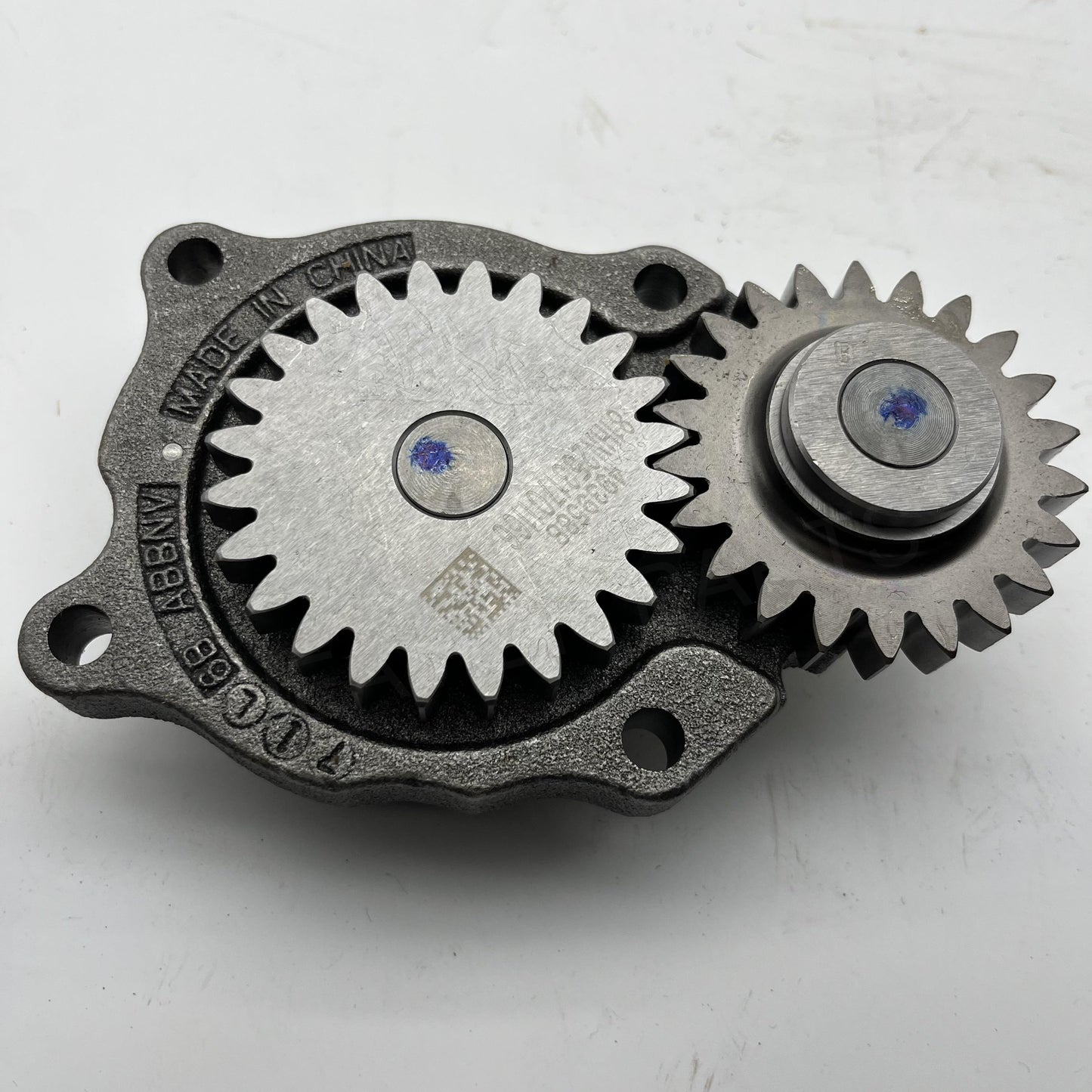 4988801 Cummins LUBE OIL PUMP