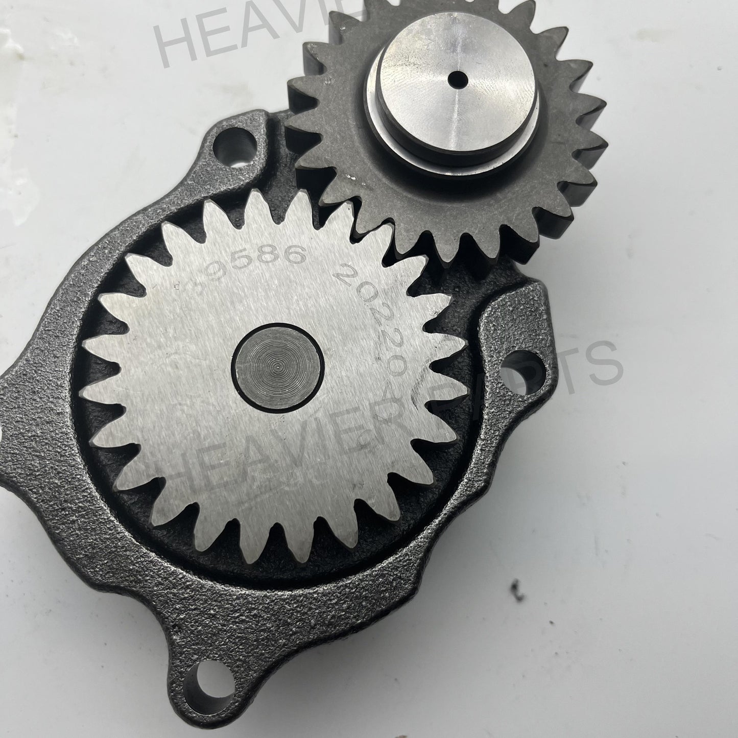 4897480 Cummins PUMP,LUBRICATING OIL