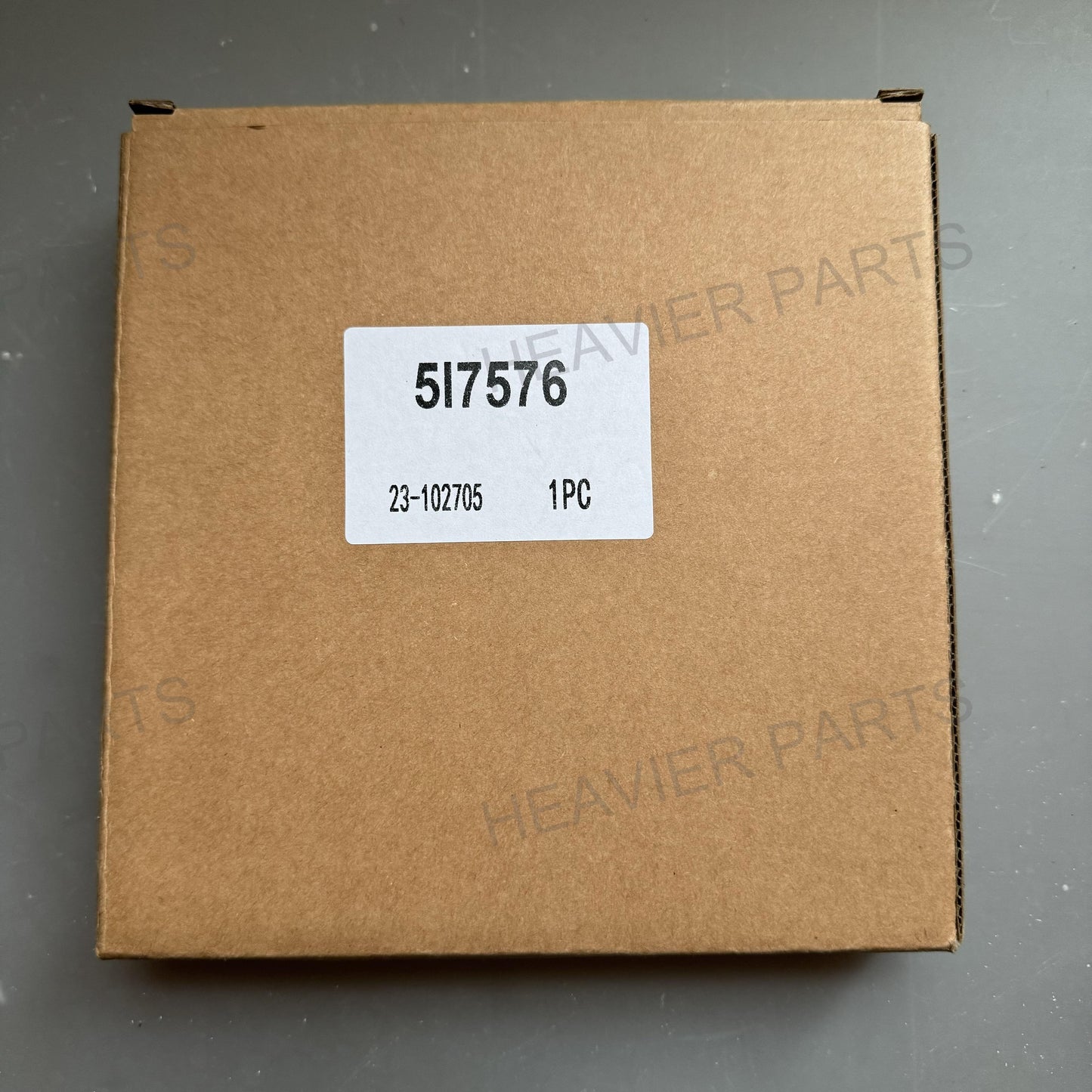 5I7576 Caterpillar FLANGE