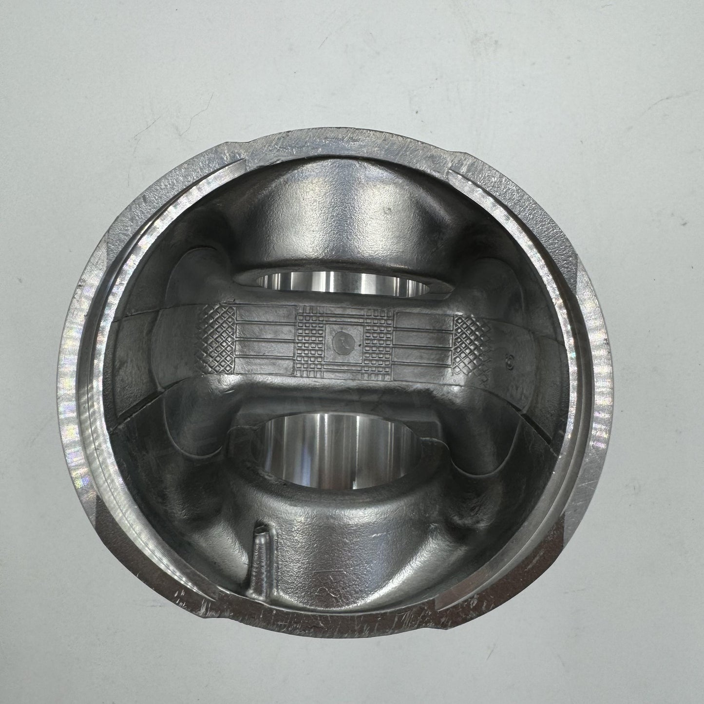 3907157 Cummins PISTON