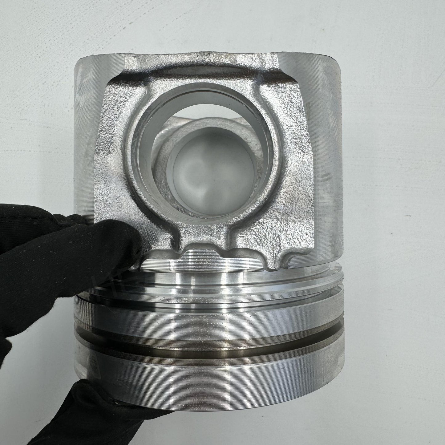 3907156 Cummins PISTON