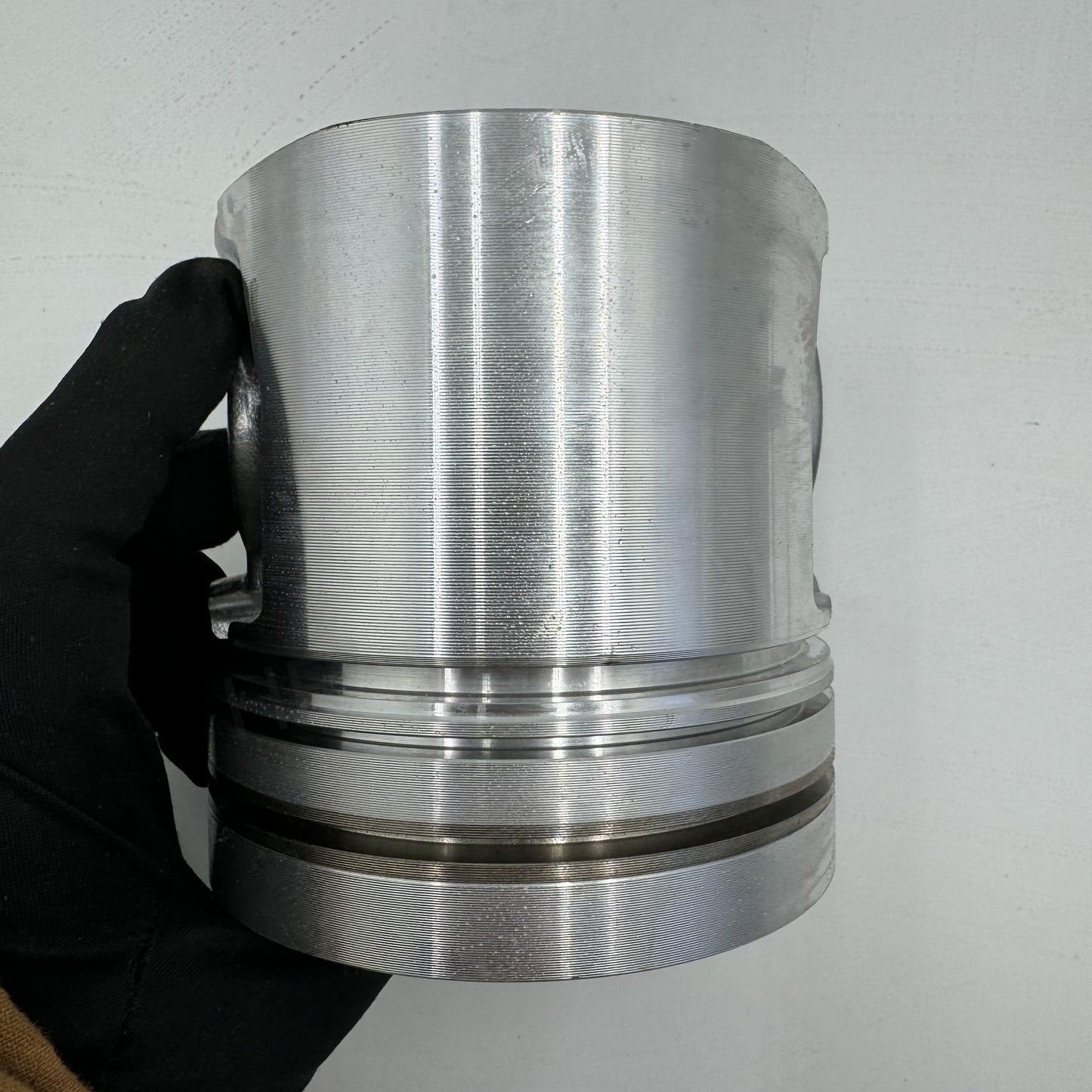 3907156 Cummins PISTON