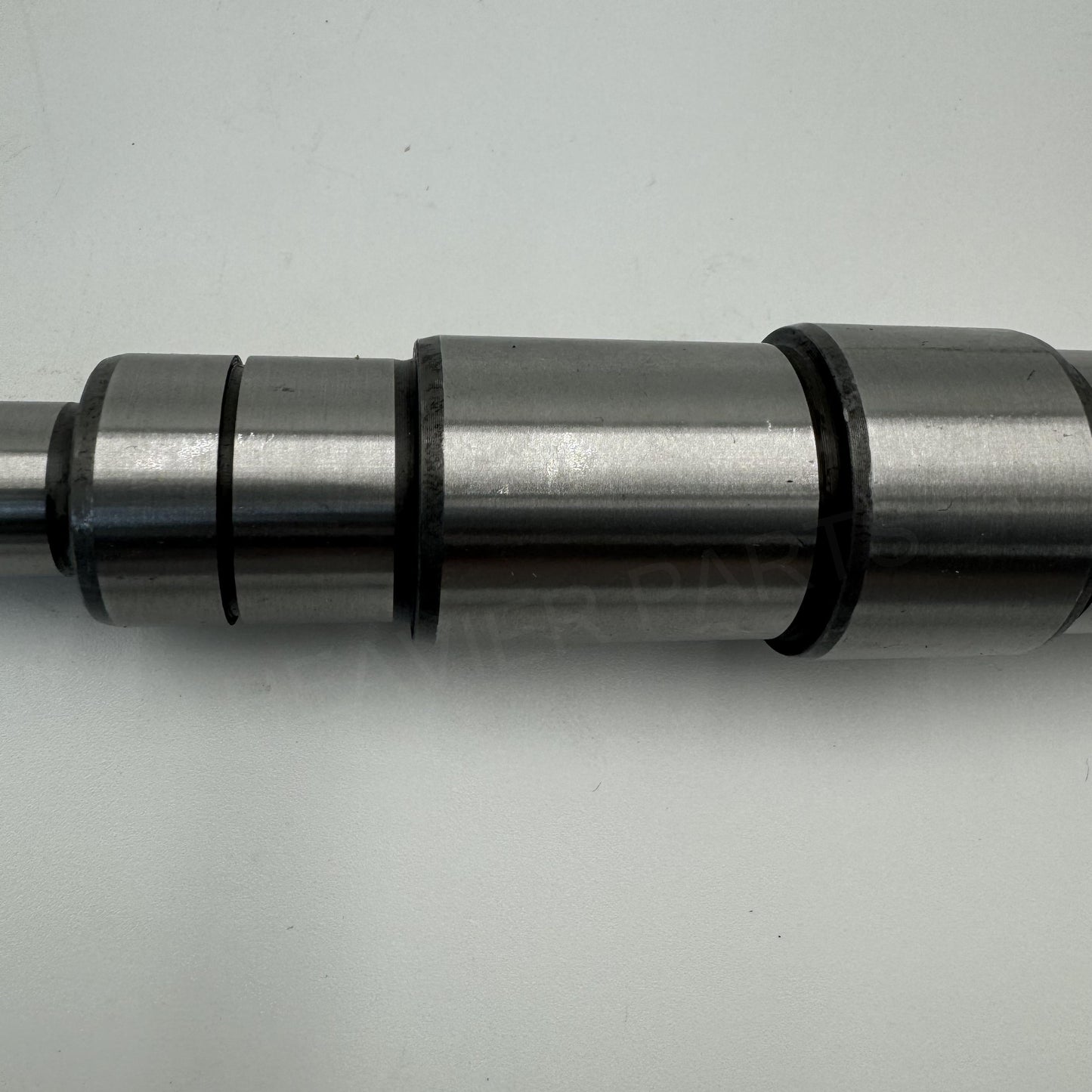 3819632 Cummins SHAFT, WATER PUMP