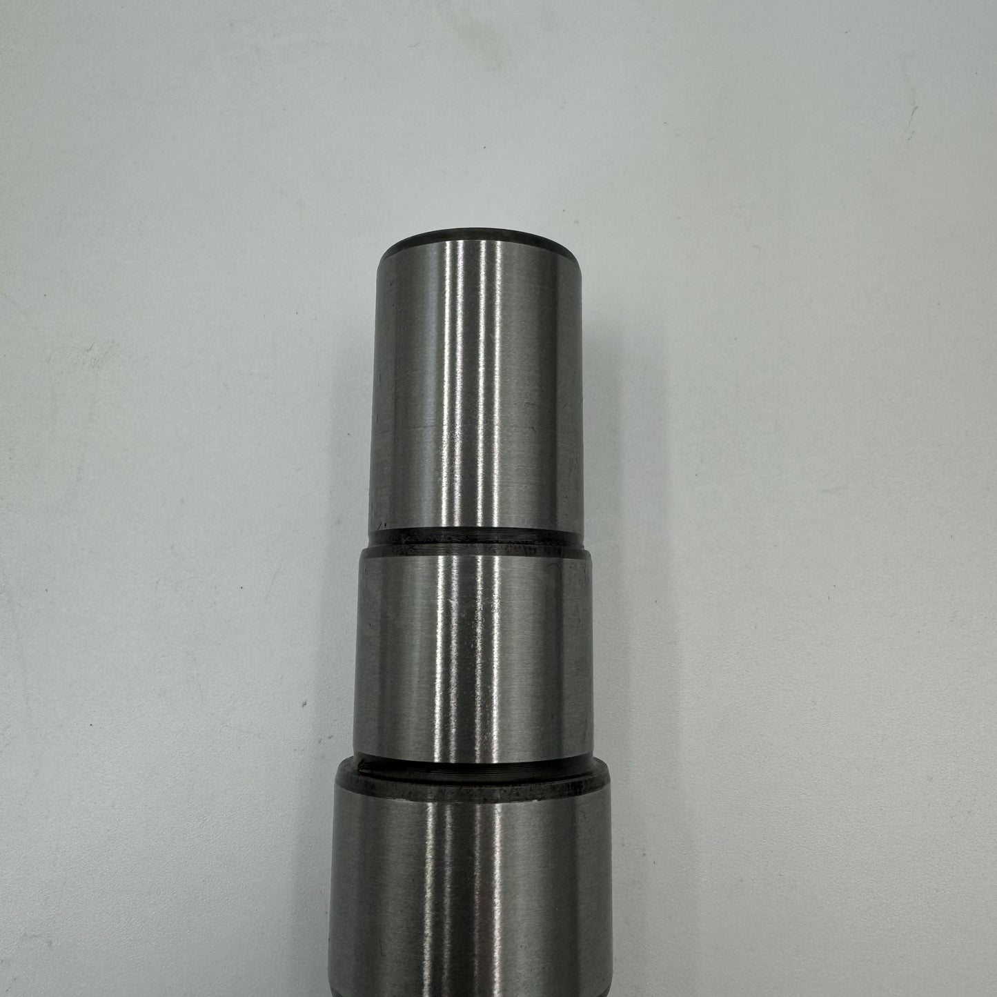 3819632 Cummins SHAFT, WATER PUMP