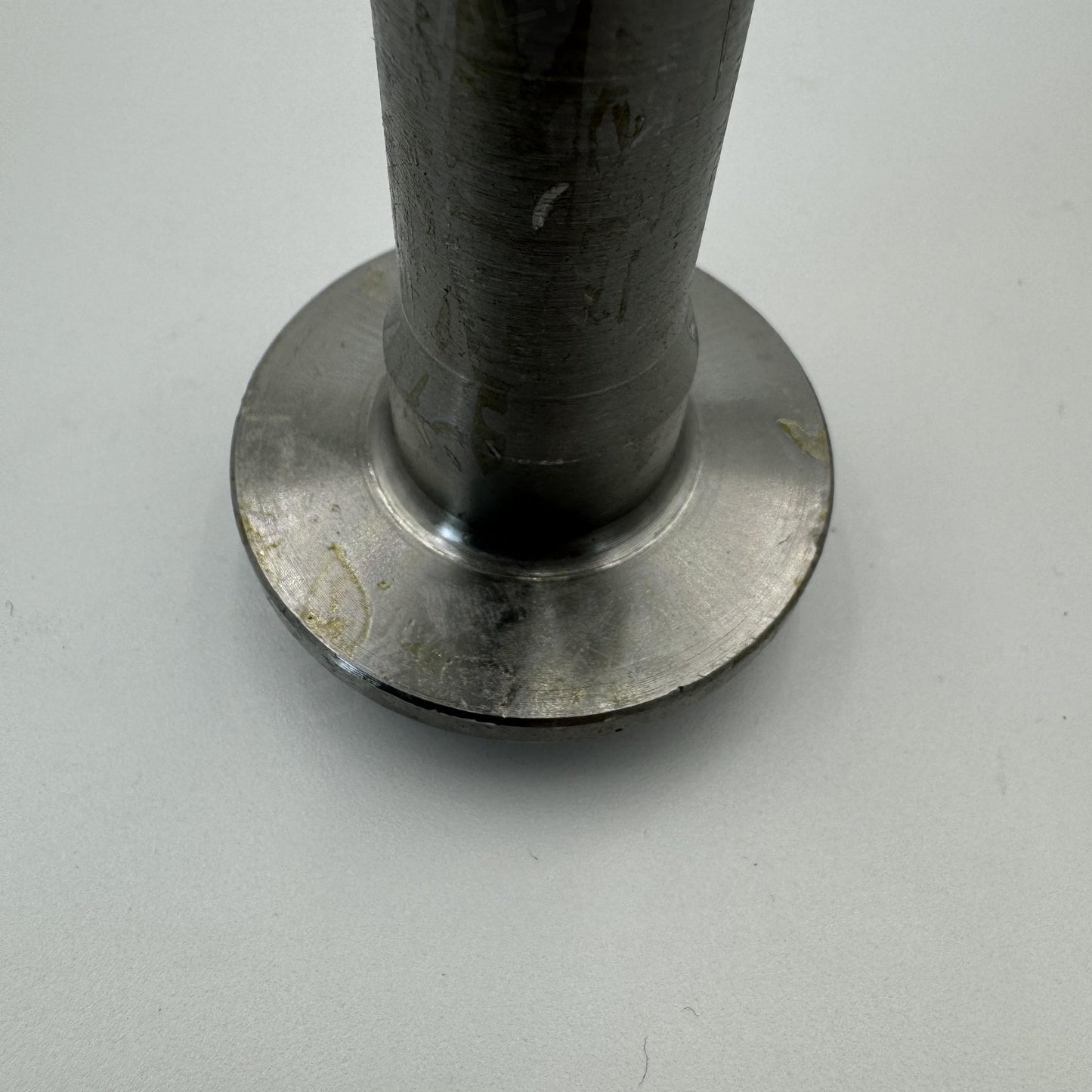 1725188 Caterpillar SHAFT, WATER PUMP