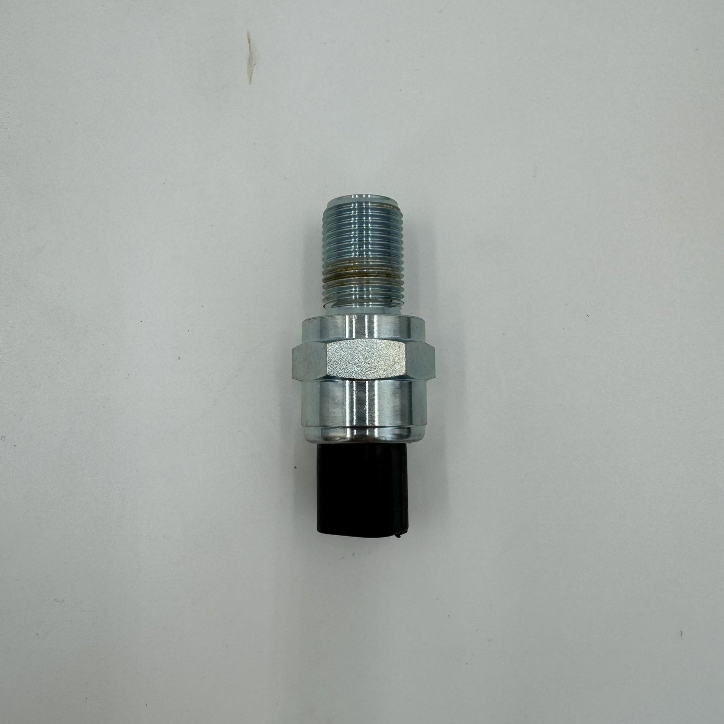 15090257 Volvo INDUCTION SENSOR