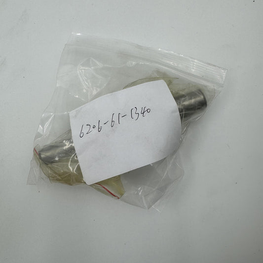 6206611340 Komatsu SHAFT, WATER PUMP