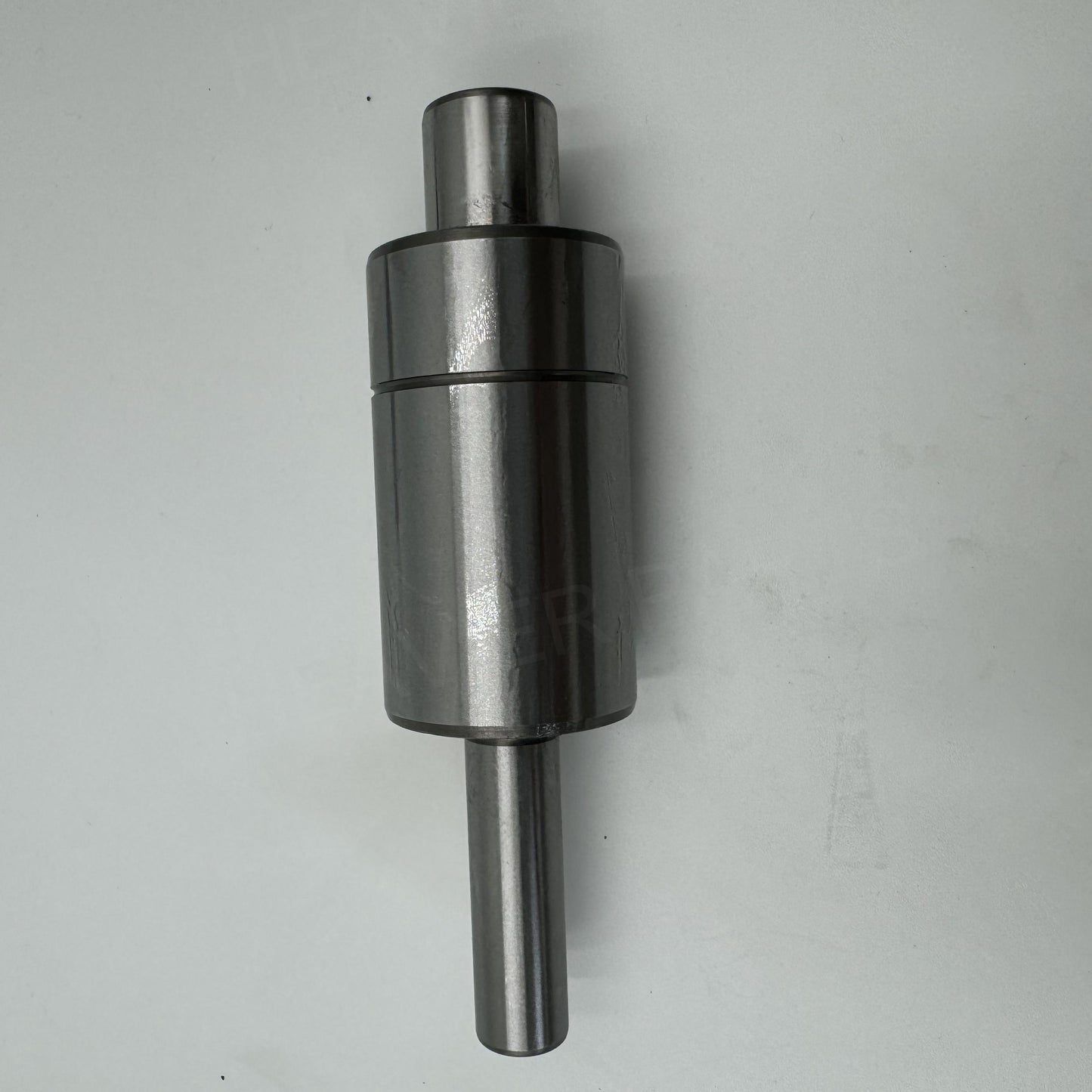 1291170 Caterpillar SHAFT, WATER PUMP