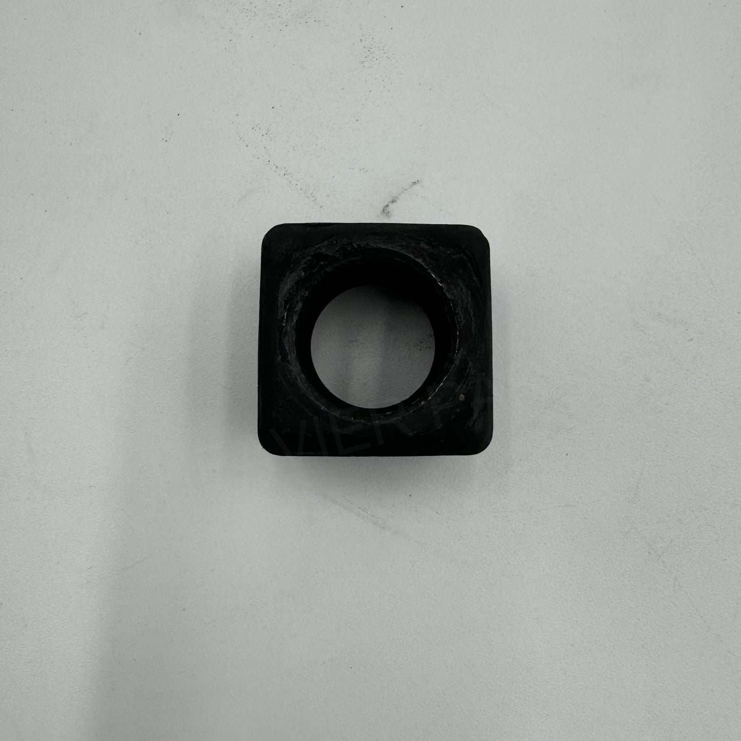 1543221330 Komatsu NUT