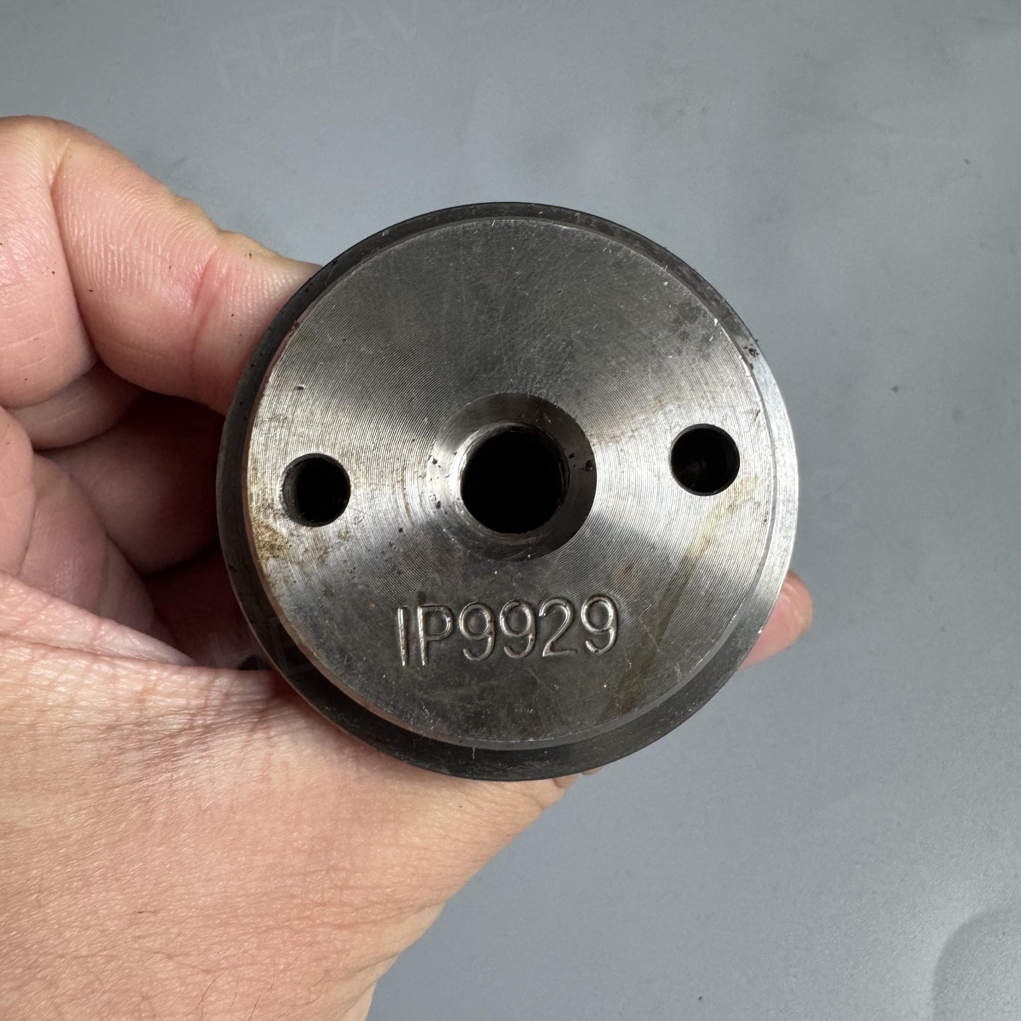 1P9929 Caterpillar SHAFT, WATER PUMP