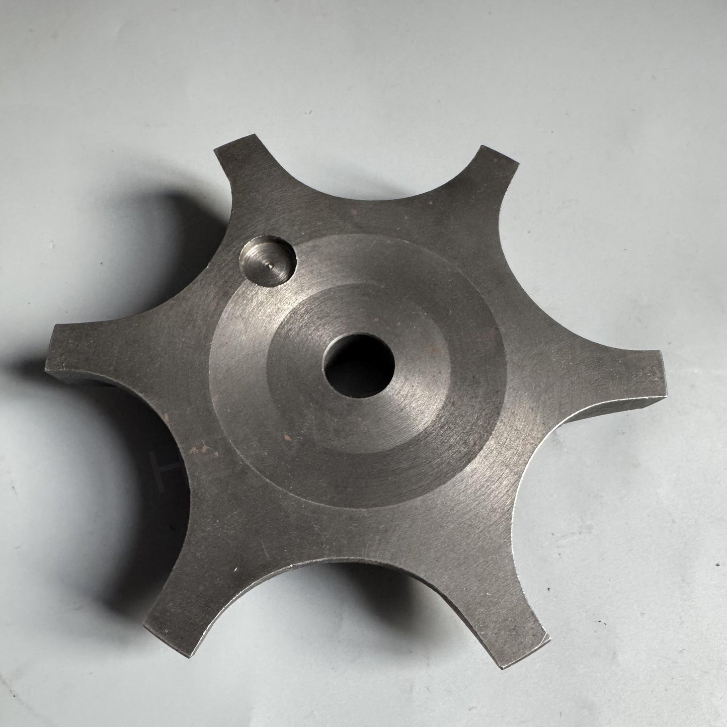 1P9952 Caterpillar IMPELLER, WATER PUMP