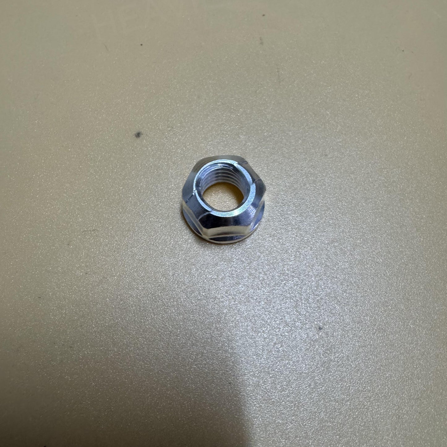 2N2766 Caterpillar NUT LOCK